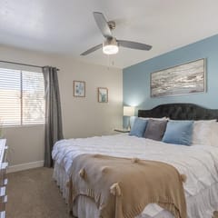 Paradise Valley Stay | Pool + Gym + Parking