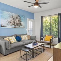 🍷 Walk to Kierland | Dining + Pool + Hot Tub | Near Westin