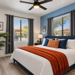 🏫Near ASU | 2 Kings | Gym + Pool | Work-Ready Stay