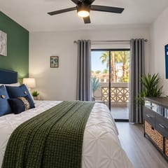 🌼Near ASU + Town Lake | 2 Kings | Pool + Hot Tub