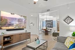 🌅Near Westin | Top Floor | Work-Ready w/ Hot Tub & Parking