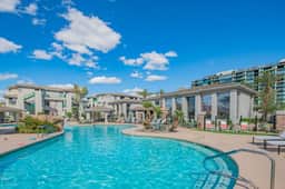 🌅Near Westin | Top Floor | Work-Ready w/ Hot Tub & Parking - Image 4