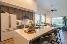 Walk to Kierland | Heated Pool, Golf & Rooftop Views - Image 2