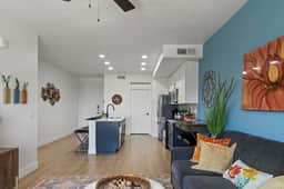 Kierland Area | King Suite with Pool & Hot Tub
