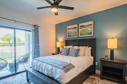 ⛳ Executive Golfside Remodeled Side by Side Suites