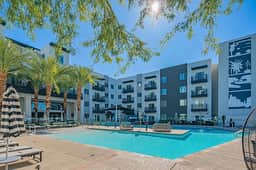 Close to Golf Courses | Pool, Hot Tub & Parking - Image 3