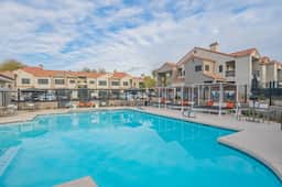 ⚾ Tennis | Heated Pool | Hot Tub | Golf | Luxury 2BR - Image 3