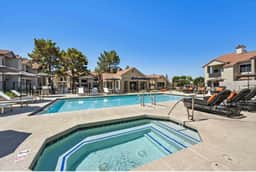 🌿 Tranquil 2BR Retreat near Mayo Clinic ⭐
