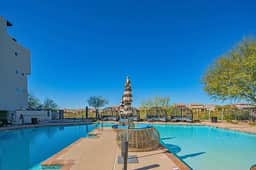Near Mayo | Rooftop Deck, Heated Pool, Hot Tub & Parking