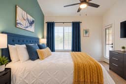 💥Family Retreat | Pool, Hot Tub, Tennis & King bed - Image 2