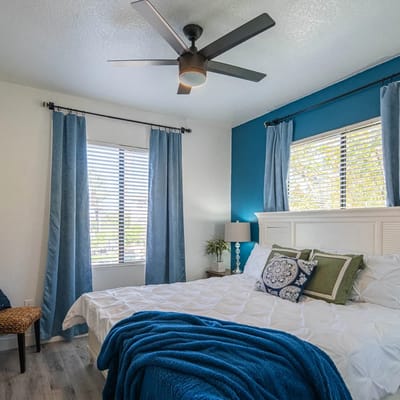 Sunny Getaway | ASU & Mill Ave | Hot Tub & Gym