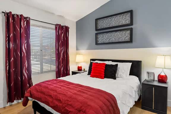 🌿 Serene TPC Gem | Dining & Shopping Nearby+Walkable - Image 1
