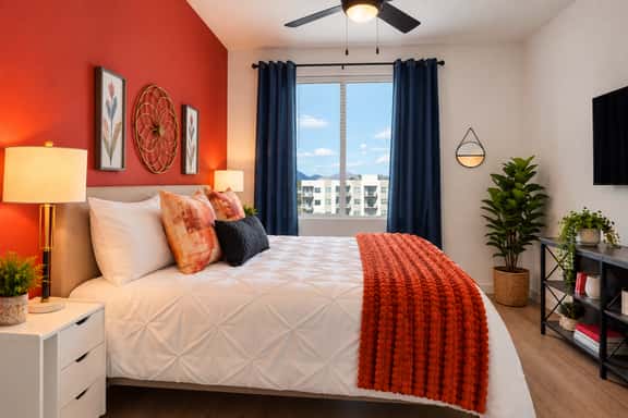 🚩Near Mayo | Rooftop Deck, Heated Pool, Hot Tub & Parking - Image 1