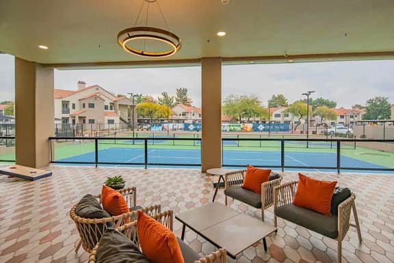 🌄 Heated Pool | Patio| Kierland & Scottsdale Quarter - Image 4