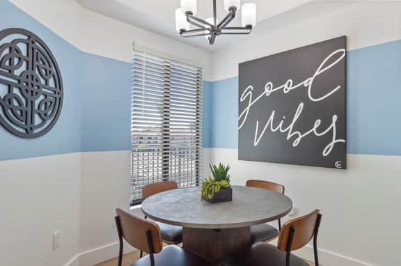 🌅Near Westin | Top Floor | Work-Ready w/ Hot Tub & Parking