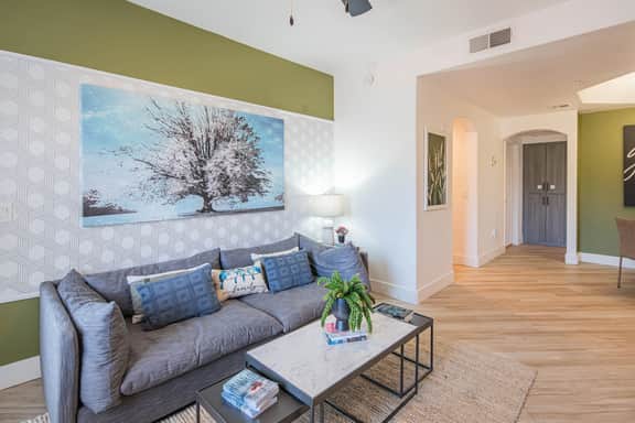 Summer Living | Top Floor, Walk to Everything