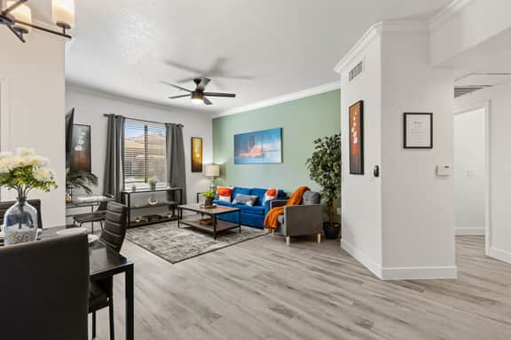 ASU Oasis | 2 King Beds & Gym Access