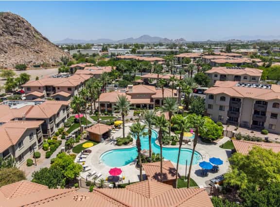 Swim & Unwind | Family Stay Minutes from ASU