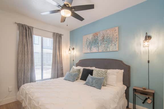 🏌️‍♂️ Walk to Kierland Golf! Remodeled 2BR Luxury Suite