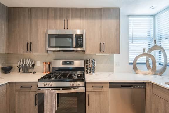 🌴 Sonoran Hideaway | Remodeled Suite - Image 3