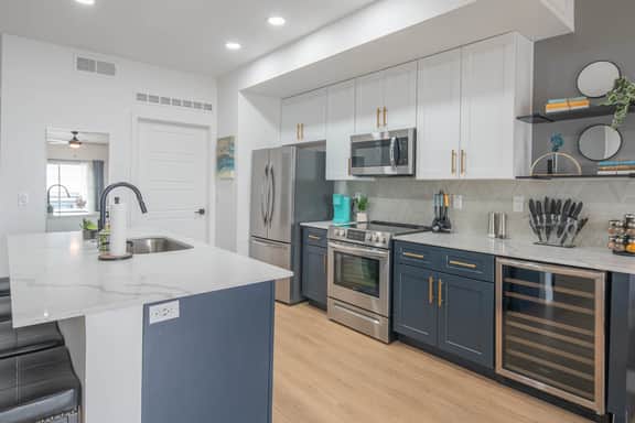 Close to Golf Courses | Pool, Hot Tub & Parking