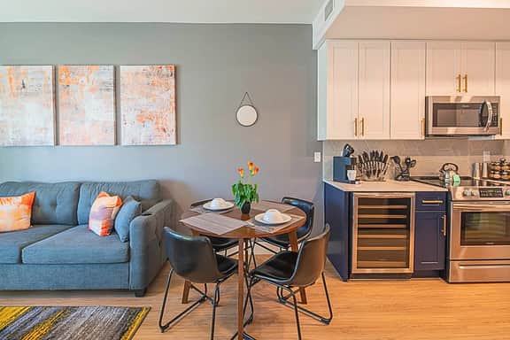 Near Mayo | Rooftop Deck, Heated Pool, Hot Tub & Parking