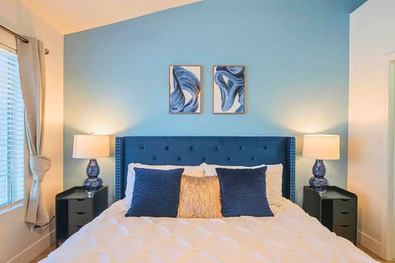 👨👩👧 Family Retreat | Pool, Hot Tub, Tennis & King bed ⭐ - Image 1