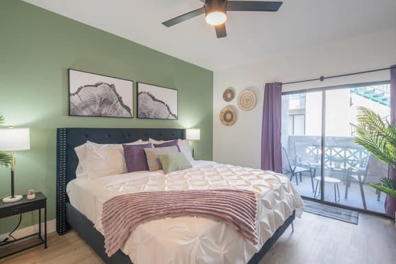 Sunny Condo | Near Kierland Golf | Hot Tub Access