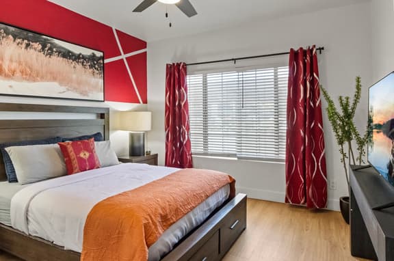 🎱 Near Kierland Shops & Dine | Sleeps 8 | Walk to TPC - Image 1