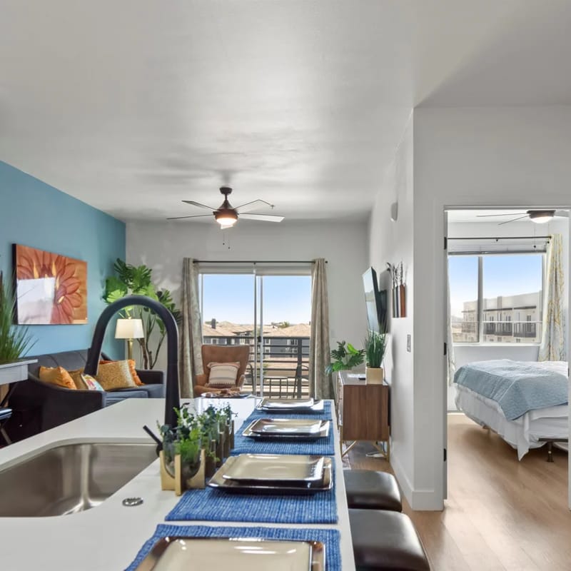 Kierland Area | King Suite with Pool & Hot Tub